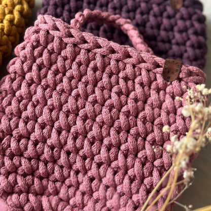 Zuri House Crochet Hanging Bag - Old Rose