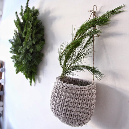 Zuri House Small Crochet Hanging Basket - Oatmeal