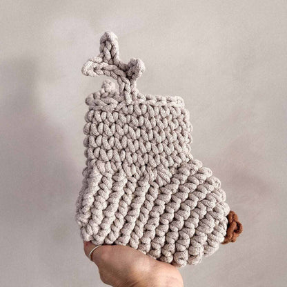 Zuri House Crochet Cinnamon Nosed Reindeer Stocking - Oatmeal