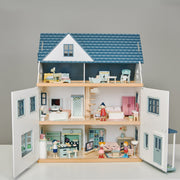 Tender Leaf Dovetail Bundle (Dovetail House, Doll Family, 5 Room Sets)