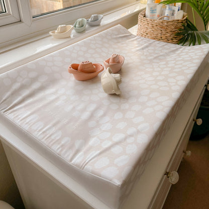 Scallop Anti Roll Wedge Baby Changing Mat - Neutral Beige