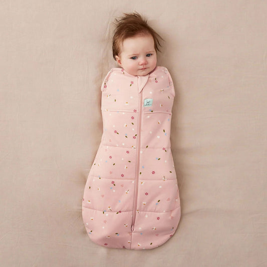 ergoPouch Cocoon Swaddle Sleeping Bag 2.5 Tog - Daisies