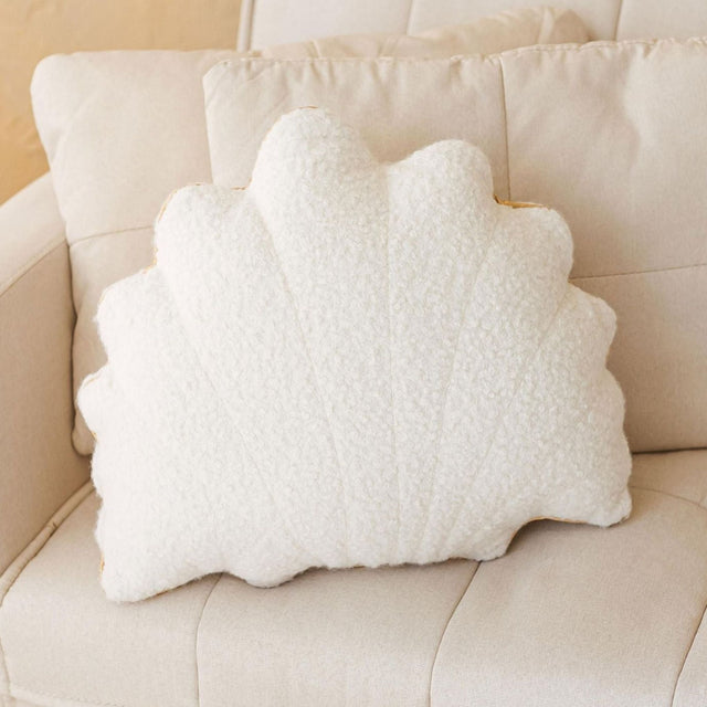 MiniCamp Boucle Seashell Cushion - Ecru