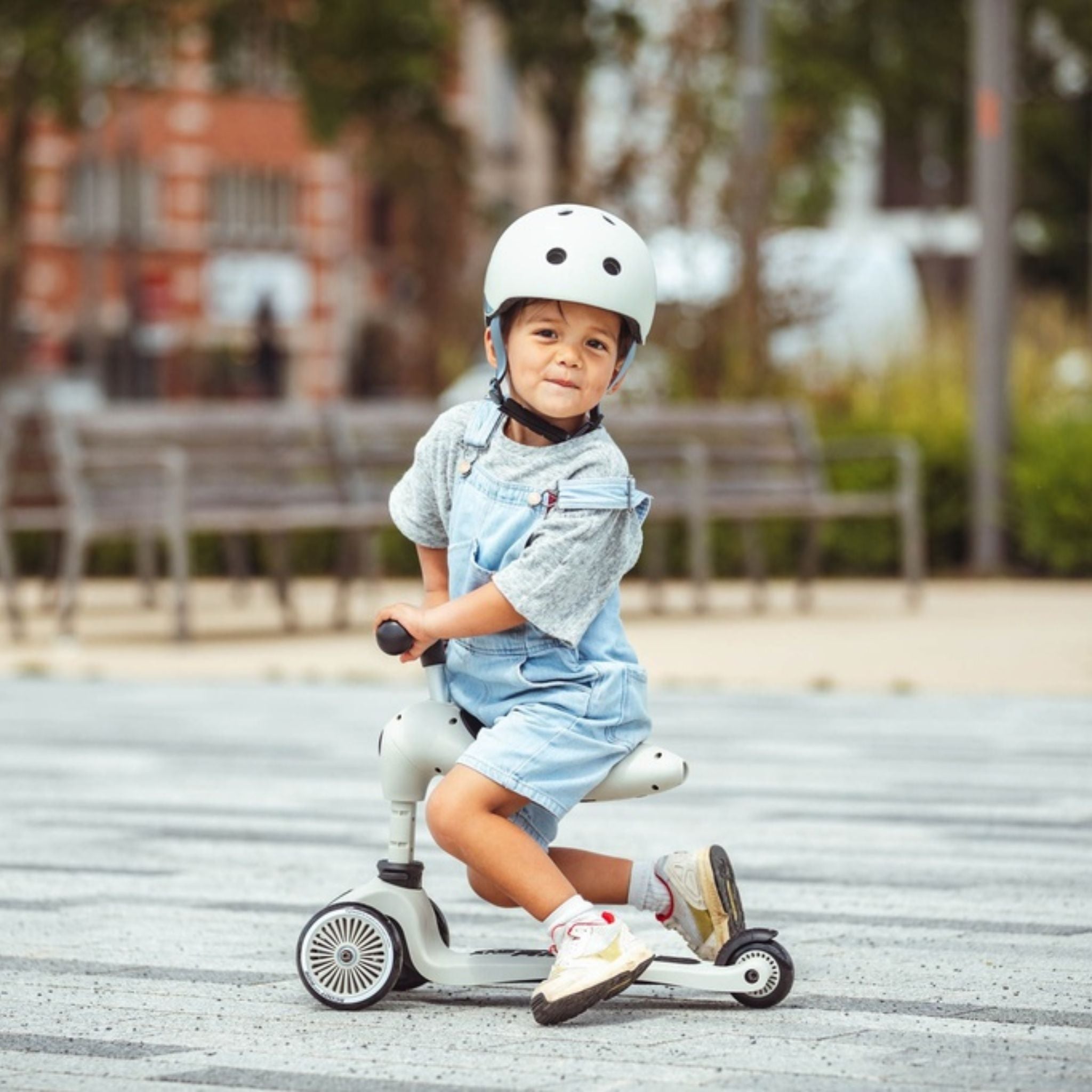 Scoot & Ride Highwaykick 1 Scooter - Ash | Scandiborn