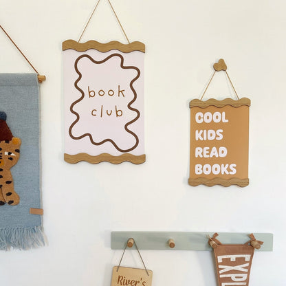 Autumns Corner Wavy Magnetic Picture Frame - Oak