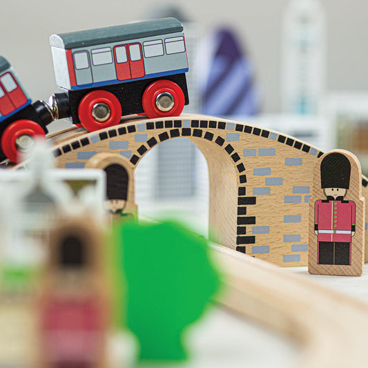 Tidlo City of London Wooden Train Set