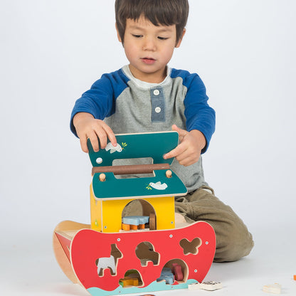 Tender Leaf Toys Noah's Shape Sorter Ark