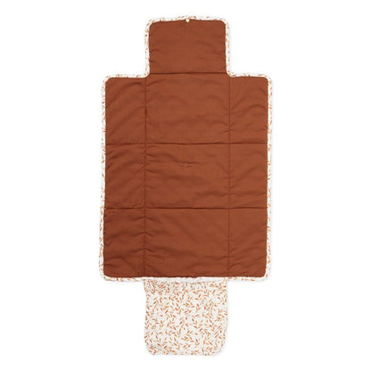 Cam Cam Quilted Changing Mat in Caramel Leaves - Scandibørn