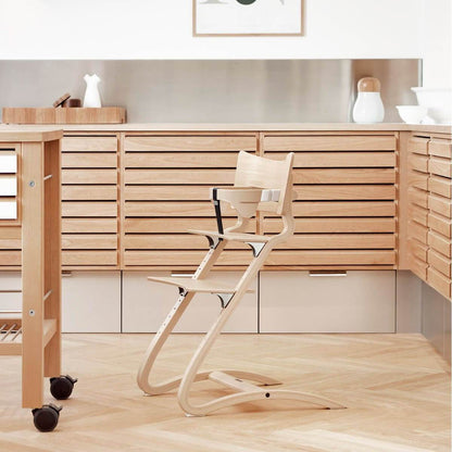 Leander High Chair with Safety Bar - Whitewash - Scandibørn