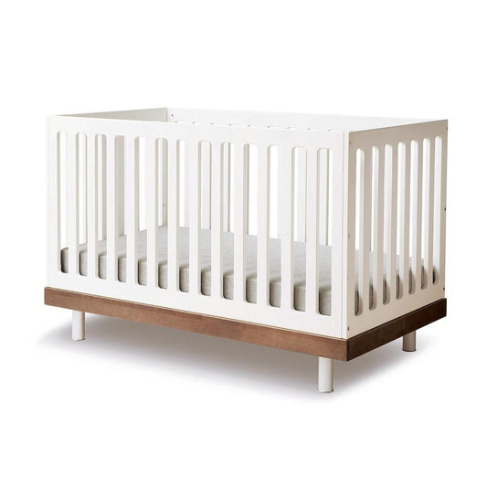 Oeuf NYC - Classic Cot Bed in White and Walnut - Scandibørn