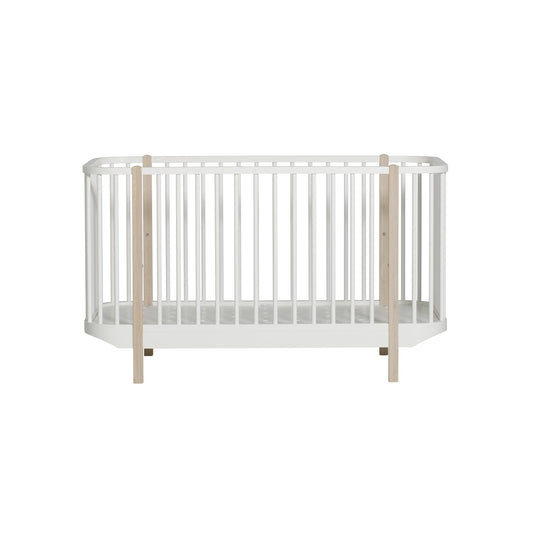 Oliver Furniture Wood Baby Cot - White & Oak
