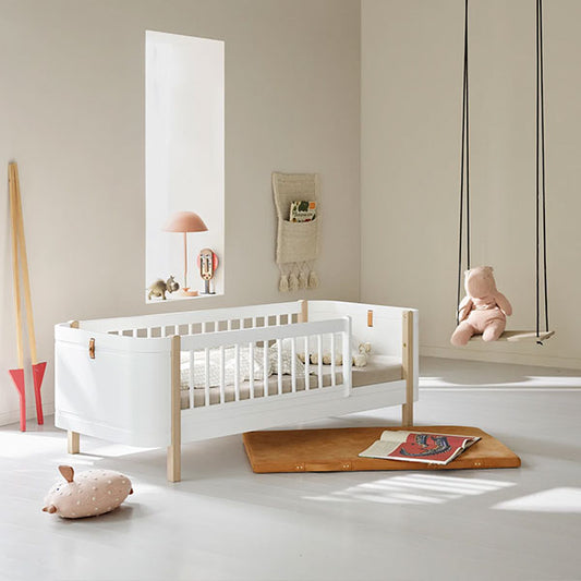 Oliver Furniture Wood Mini + Junior Bed - White & Oak