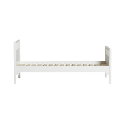 Oliver Furniture Seaside Classic Bed