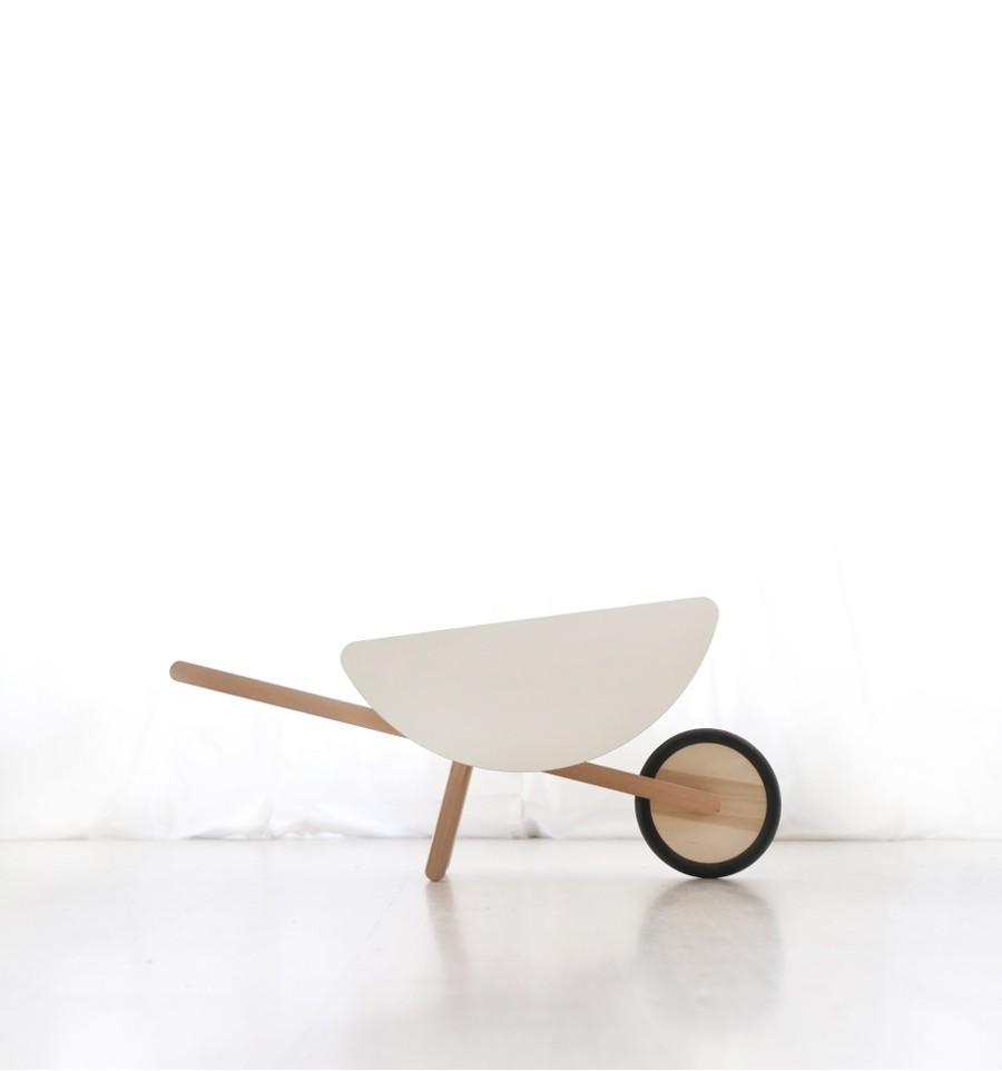 Ooh Noo Toy Wheelbarrow - Scandibørn