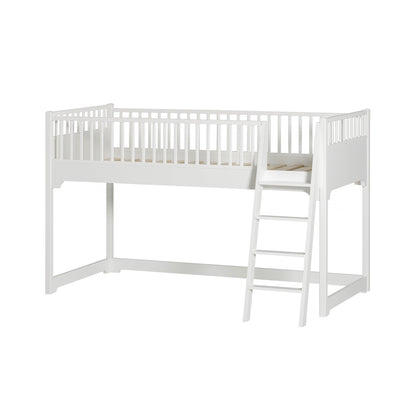 Oliver Furniture Seaside Low Loft Bed - White