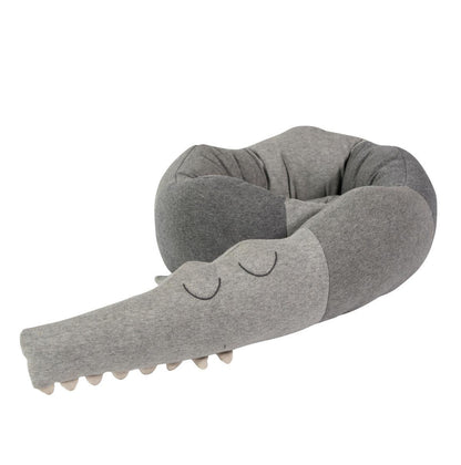 Sebra Sleepy Croc Knitted Cushion in Grey - Scandibørn