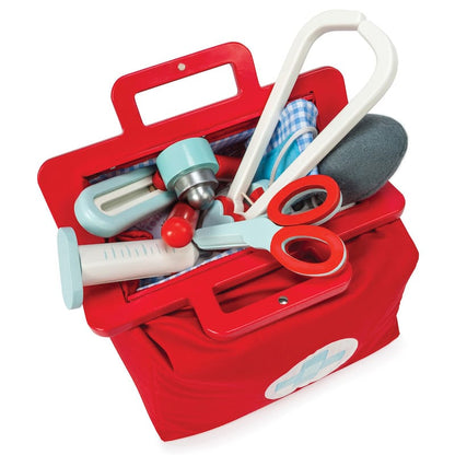 Le Toy Van Doctor's Set
